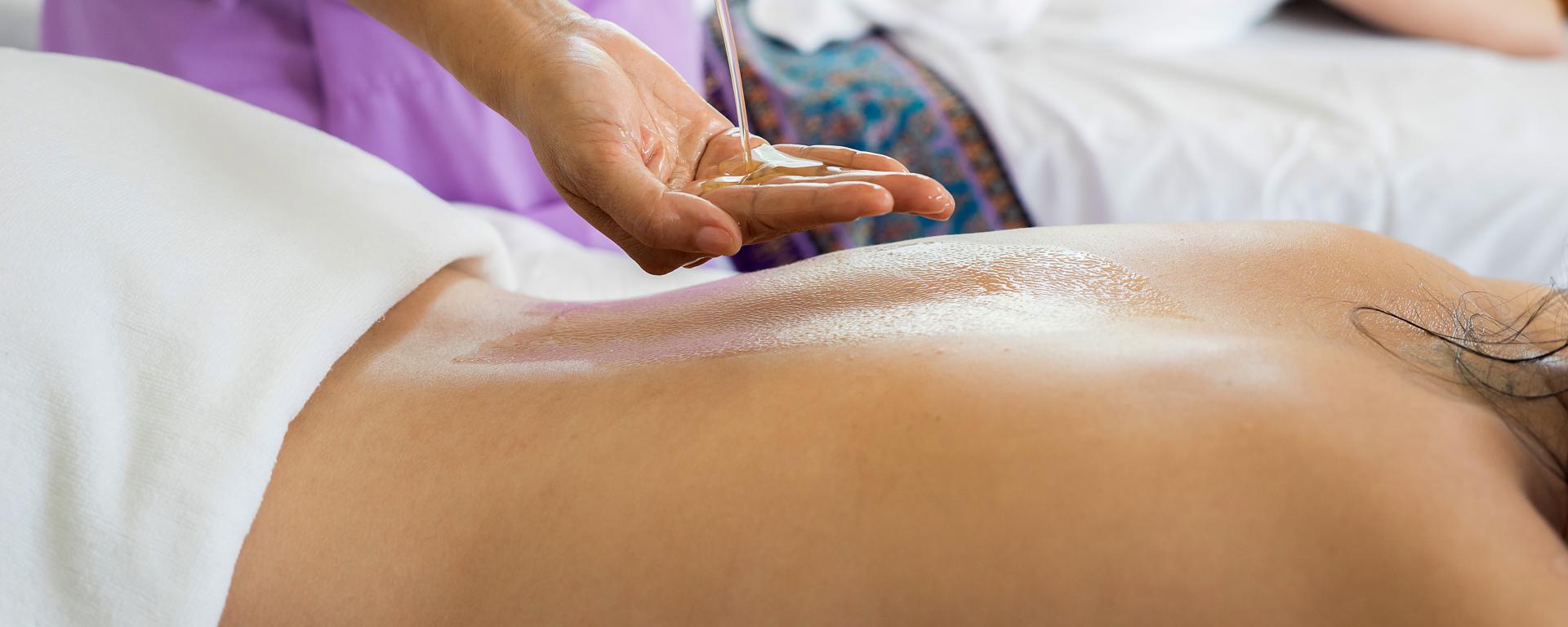 Massage treatments, Aromatherapy Treatments, Reflexology Treatments available to book in Carmarthenshire