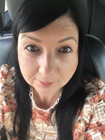 Layla Lewis, qualified Counsellor and Psychotherapist in Carmarthenshire